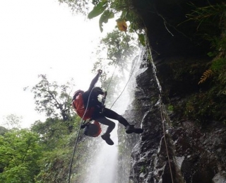 instructoternera de rappel